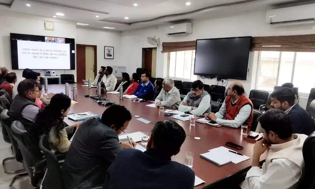 दूसरी वर्षगांठ कार्यक्रमों को सफल बनाएं, सरकार की उपलब्धियां जन-जन तक पहुंचाएं: जिला कलेक्टर मेहता