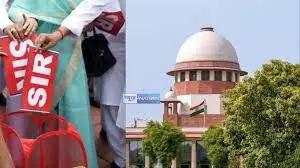 बीएलओ पर काम का दबाव कम करें, छुट्टी भी दी जाए; सुप्रीम कोर्ट के राज्य सरकारों को निर्देश