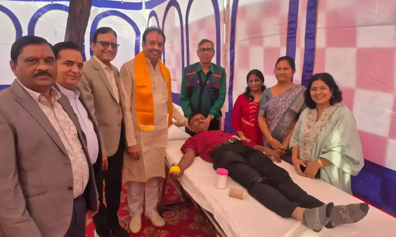 133 यूनिट किया रक्तदान