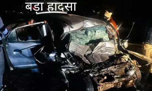ट्रक–कार की टक्कर में प्रजापति समाज के 5 लोगों की मौत, 2 गंभीर