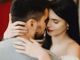 टॉप पांच सबसे रोमांटिक महिला राशियां टॉप पांच सबसे रोमांटिक महिला राशियां