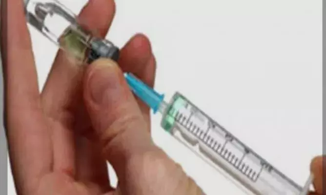 आगरा से राजस्थान भेजे गए नकली इंजेक्शन पर बड़ी कार्रवाई, मुख्यालय टीम ने 26 फर्मों पर मारे छापे