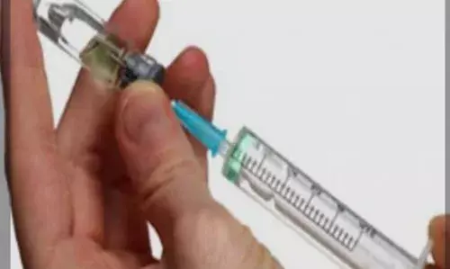 आगरा से राजस्थान भेजे गए नकली इंजेक्शन पर बड़ी कार्रवाई, मुख्यालय टीम ने 26 फर्मों पर मारे छापे आगरा से राजस्थान भेजे गए नकली इंजेक्शन पर बड़ी कार्रवाई, मुख्यालय टीम ने 26 फर्मों पर मारे छापे