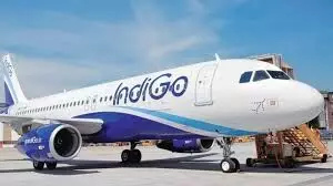 दिल्ली और कर्नाटक में उड़ानें ठप, यात्रियों की परेशानी बढ़ी