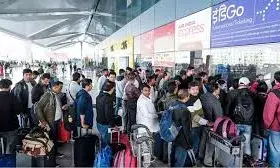 200 से ज्यादा उड़ानें फिर रद्द, सरकार ने कहा इंडिगो के मार्ग घटेंगे और 10 एयरपोर्ट पर अफसर तैनात होंगे