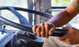 होटल पर चाय पीने रुके चालक को आया हार्टअटैक, अस्पताल में मृत घोषित किया होटल पर चाय पीने रुके चालक को आया हार्टअटैक, अस्पताल में मृत घोषित किया