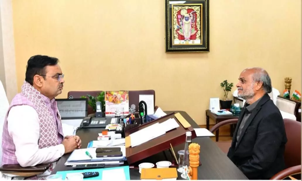 भीलवाड़ा विधायक कोठारी ने मुख्यमंत्री शर्मा से की मुलाकात भीलवाड़ा विधायक कोठारी ने मुख्यमंत्री शर्मा से की मुलाकात