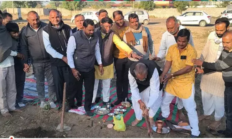 छात्रावास भूमि का पूजन, कुमावत समाज के सहयोग से सपना हुआ साकार