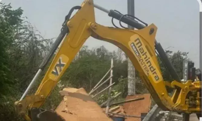 यूआईटी गुरुवार को कियोस्को पर चलाएगी बुलडोजर