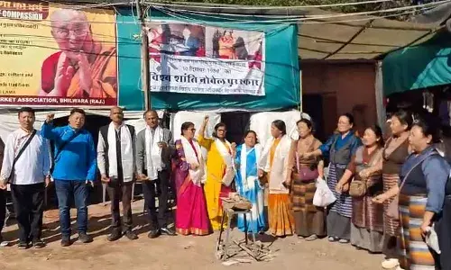 तिब्बती समाज ने मानव अधिकार दिवस पर किया शांति पाठ, दलाई लामा की नीतियों का किया स्मरण