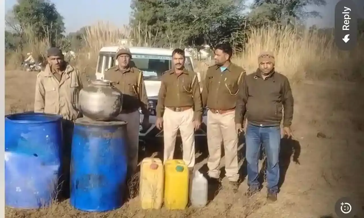 प्रदेश में अवैध मदिरा पर कार्यवाही - वॉश नष्ट