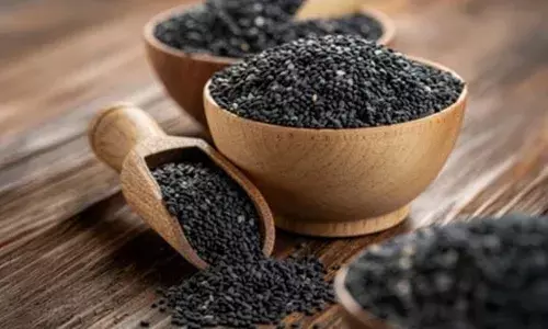 काला तिल: सुपरसीड जो हड्डियों और मांसपेशियों को गहराई तक देता है पोषण
