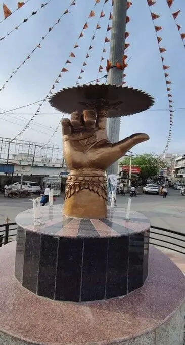 राजसमंद नगर में तेज रफ्तार से दौड़ी विकास की गाड़ी, बने पिंक टॉइलेट, पैवर पद्धति से सड़कों का हुआ सुदृढीकरण राजसमंद नगर में तेज रफ्तार से दौड़ी विकास की गाड़ी, बने पिंक टॉइलेट, पैवर पद्धति से सड़कों का हुआ सुदृढीकरण