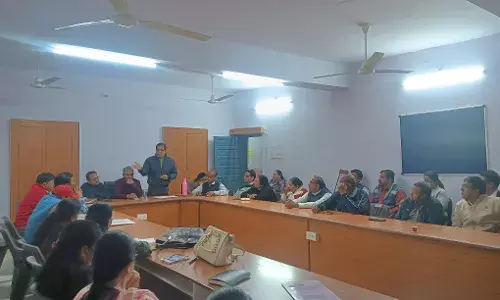 69वीं राष्ट्रीय विद्यालय हैंडबॉल प्रतियोगिता में शिक्षकों की पहल, आधे घंटे में जुटे 5 लाख से अधिक 69वीं राष्ट्रीय विद्यालय हैंडबॉल प्रतियोगिता में शिक्षकों की पहल, आधे घंटे में जुटे 5 लाख से अधिक