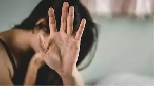 देह व्यापार के लिए बेचा जा रहा है बेहतर जीवनशैली के सपने दिखा कर लड़कियों को ! देह व्यापार के लिए बेचा जा रहा है बेहतर जीवनशैली के सपने दिखा कर लड़कियों को !