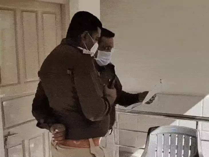 धर्मशाला में मिली लाश, सुसाइड नोट में रिश्तेदारों के नाम:रुपयों को लेकर परेशान करने का आरोप धर्मशाला में मिली लाश, सुसाइड नोट में रिश्तेदारों के नाम:रुपयों को लेकर परेशान करने का आरोप