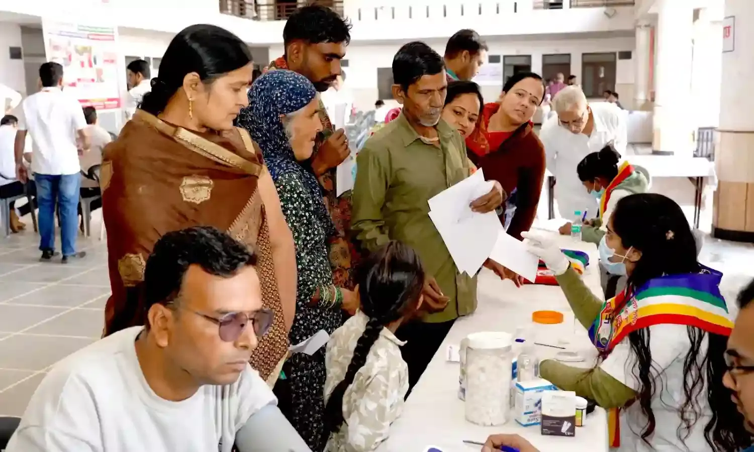भीलवाड़ा में निःशुल्क चिकित्सा शिविर, 450 रोगियों को मिला लाभ