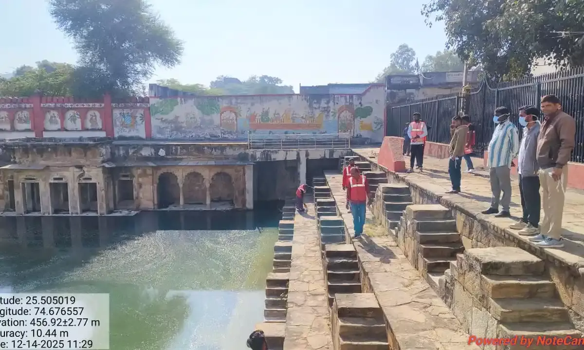 राज्य सरकार के 2 वर्ष पूर्ण होने पर नगर पालिका बनेड़ा का स्वच्छता एवं श्रमदान विशेष अभियान