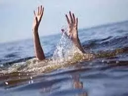 बनास नदी में बुजुर्ग का सड़ा-गला शव मिलने से सनसनी बनास नदी में बुजुर्ग का सड़ा-गला शव मिलने से सनसनी