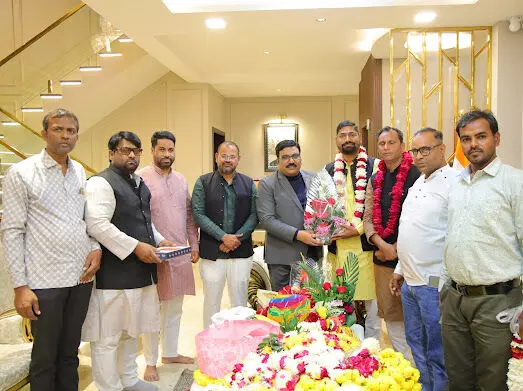 एमडी चोपदार का कांग्रेस प्रदेश अध्यक्ष के रूप में किया स्वागत एमडी चोपदार का कांग्रेस प्रदेश अध्यक्ष के रूप में किया स्वागत