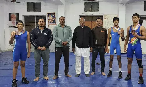 पुर के पहलवानों ने जीते राष्ट्रीय कुश्ती में तीन पदक पुर के पहलवानों ने जीते राष्ट्रीय कुश्ती में तीन पदक