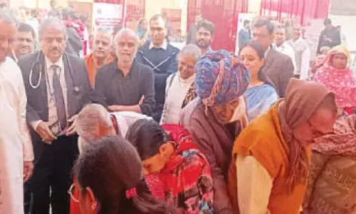 राज्य सरकार के दो वर्ष पूरे होने के अवसर पर आरोग्य शिविर में लोग हुए लाभान्वित, उमड़ी भारी भीड़ राज्य सरकार के दो वर्ष पूरे होने के अवसर पर आरोग्य शिविर में लोग हुए लाभान्वित, उमड़ी भारी भीड़