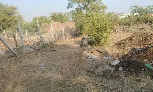 पुर में अतिक्रमणकारियों ने पुनः रोका आम रास्ता, निगम से कठोर कार्रवाई की मांग पुर में अतिक्रमणकारियों ने पुनः रोका आम रास्ता, निगम से कठोर कार्रवाई की मांग