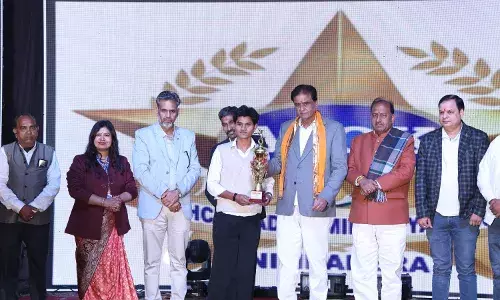 विधायक कृपलानी के आतिथ्य में निजी स्कूल का वार्षिक उत्सव एवं पारितोषिक वितरण सम्पन्न