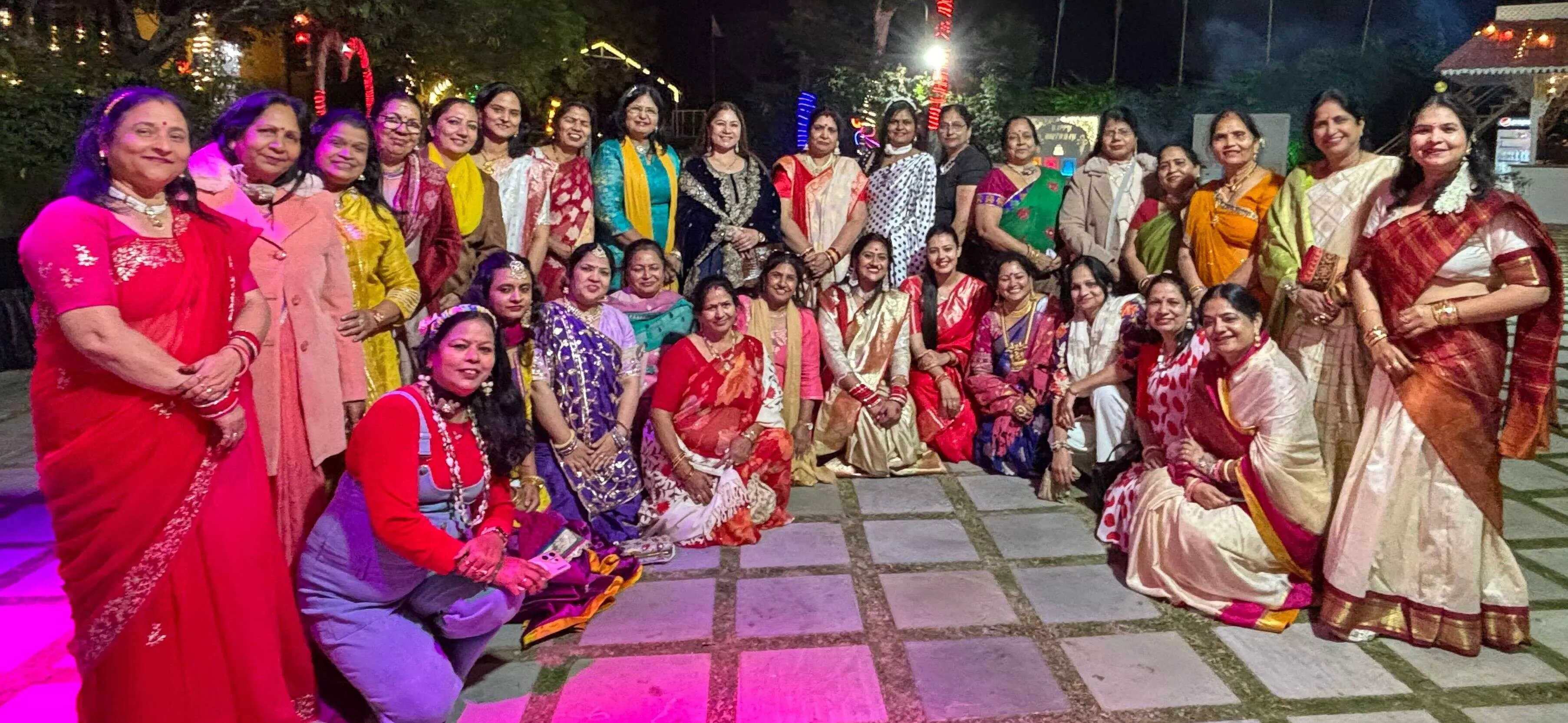 भारतीय संस्कृति एवं हिंदू परंपराओं का संरक्षण व संवर्धन पर किया मंथन भारतीय संस्कृति एवं हिंदू परंपराओं का संरक्षण व संवर्धन पर किया मंथन