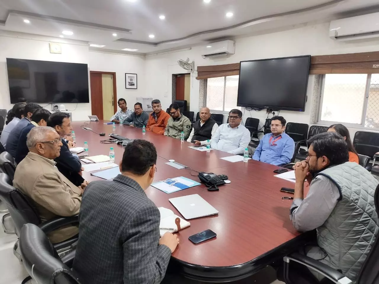 फतहसागर में 24 दिसंबर से 4 जनवरी तक फ्लावर शो का आयोजन फतहसागर में 24 दिसंबर से 4 जनवरी तक फ्लावर शो का आयोजन