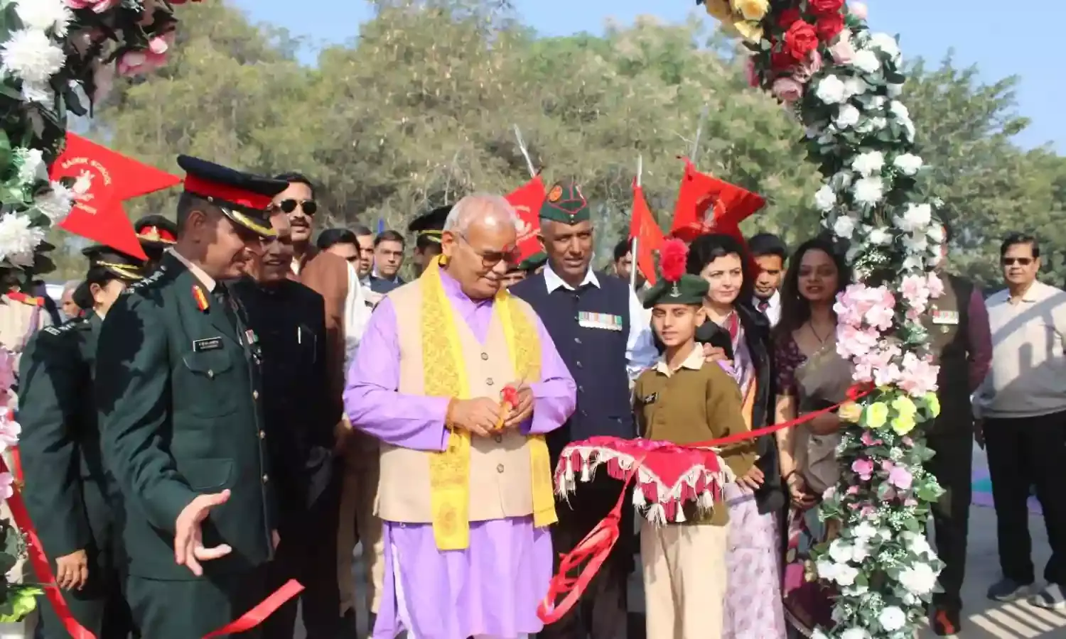 विजय दिवस की 55वीं वर्षगांठ गरिमा व राष्ट्रभक्ति के साथ मनाई