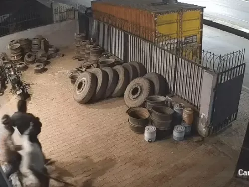 ऑफिस में तोड़फोड़, फिर उठा ले गए व्यापारी को, हाईवे पर फिल्मी अंदाज में अपहरण