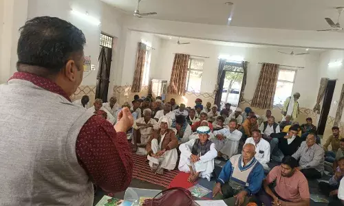 सुवाणा में परम्परागत कृषि विकास योजना की कृषक गोष्ठी आयोजित