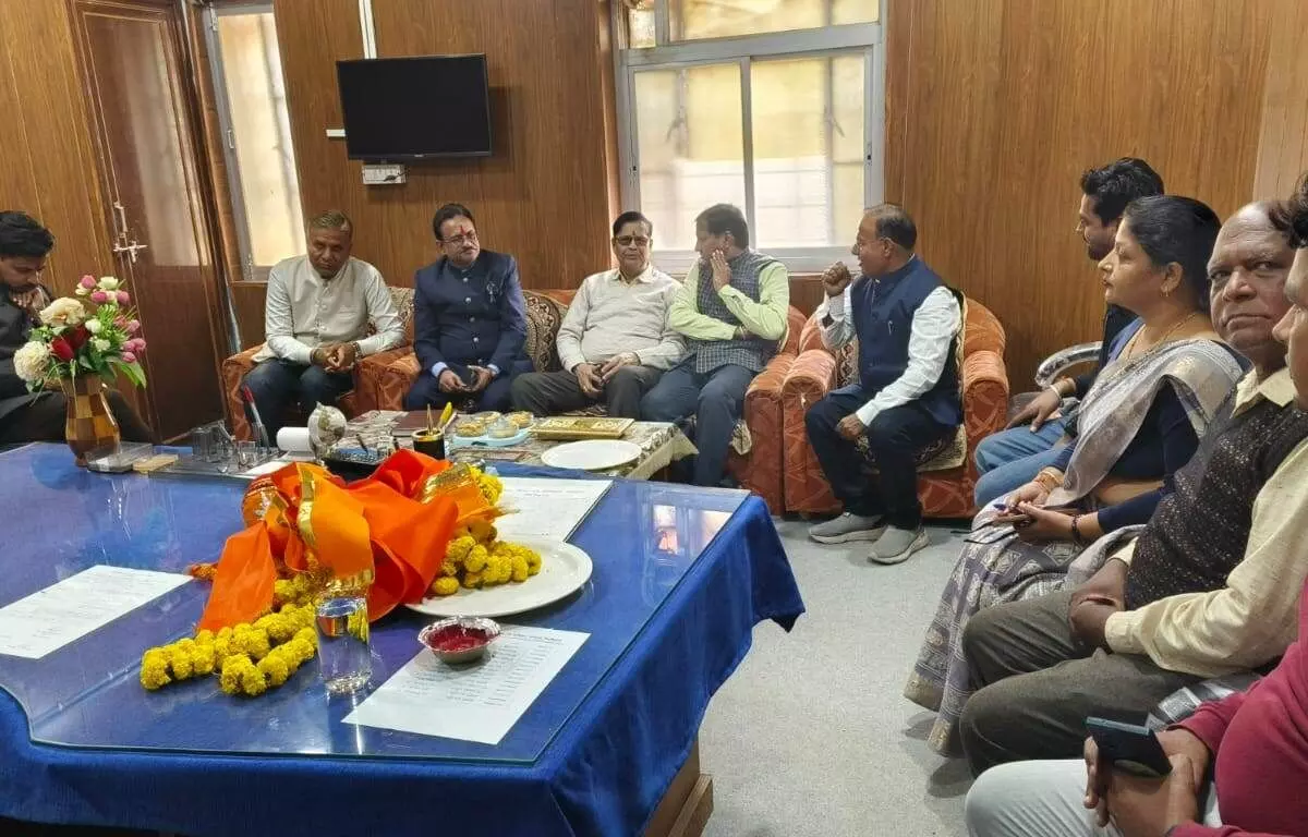 डाइट चित्तौड़गढ़ का औचक निरीक्षण, शिक्षक प्रशिक्षण की गुणवत्ता पर रहा फोकस डाइट चित्तौड़गढ़ का औचक निरीक्षण, शिक्षक प्रशिक्षण की गुणवत्ता पर रहा फोकस