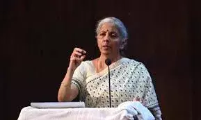 वैश्विक व्यापार में टैरिफ का हथियार की तरह हो रहा इस्तेमाल, वित्त मंत्री सीतारमण
