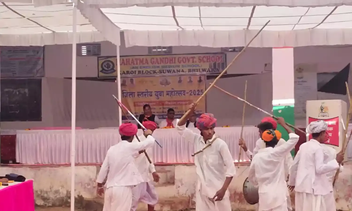 जिला स्तरीय युवा महोत्सव कारोई में संपन्न जिला स्तरीय युवा महोत्सव कारोई में संपन्न