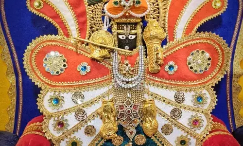 जय श्री कोटड़ी श्याम दरबार। आज मंगला श्रृंगार आरती के दर्शन दिनांक    18-12-2025*