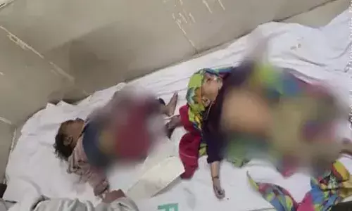 पांच मासूमों को लेकर कुएं में कूदी मां:दो की मौत, ग्रामीणों ने मां और तीन बच्चों को बचाया पांच मासूमों को लेकर कुएं में कूदी मां:दो की मौत, ग्रामीणों ने मां और तीन बच्चों को बचाया