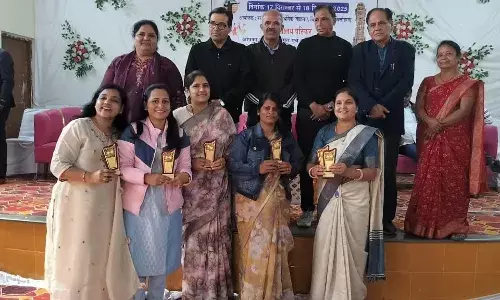 जिला स्तरीय शिक्षक क्रीड़ा एवं सांस्कृतिक प्रतियोगिता का समापन, विजेताओं का हुआ सम्मान जिला स्तरीय शिक्षक क्रीड़ा एवं सांस्कृतिक प्रतियोगिता का समापन, विजेताओं का हुआ सम्मान