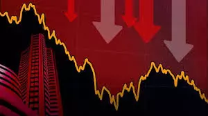 शेयर बाजार में गिरावट, सेंसेक्स 215 अंक लुढ़का, निफ्टी भी डाउन शेयर बाजार में गिरावट, सेंसेक्स 215 अंक लुढ़का, निफ्टी भी डाउन