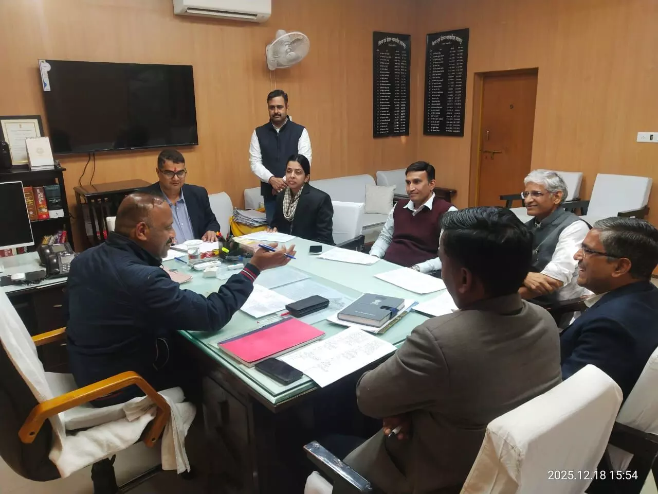 पीडित प्रतिकर स्कीम की बैठक में 11 प्रकरण निस्तारित, 33 लाख रुपये के अवार्ड पारित पीडित प्रतिकर स्कीम की बैठक में 11 प्रकरण निस्तारित, 33 लाख रुपये के अवार्ड पारित