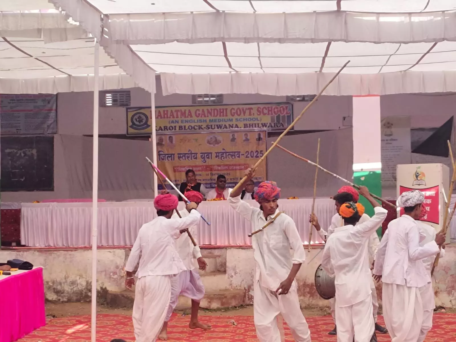 जिला स्तरीय युवा महोत्सव कारोई में संपन्न जिला स्तरीय युवा महोत्सव कारोई में संपन्न