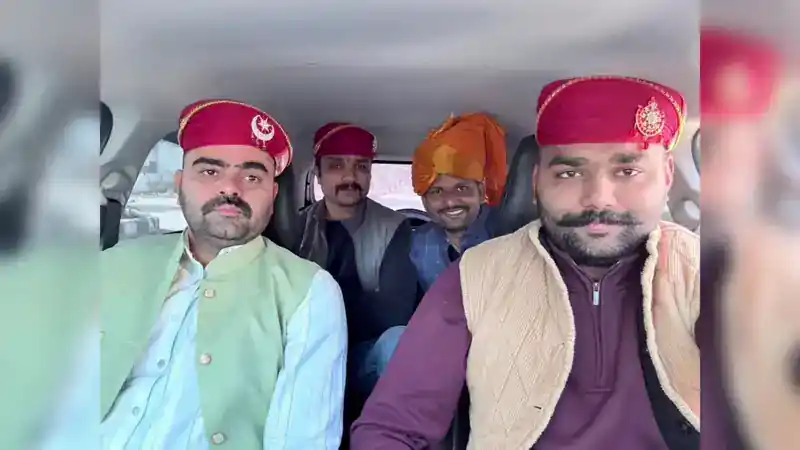 बाराती बनकर पहुंची पुलिस, दो शातिर साइबर ठग गिरफ्तार, 450 खातों से 160 करोड़ की ठगी का खुलासा