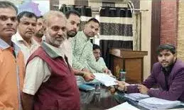 शाहपुरा में सार्वजनिक भूमि पर अतिक्रमण के विरोध में जीनगर समाज का प्रदर्शन