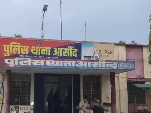 खारी नदी क्षेत्र में अवैध बजरी खनन पर कार्रवाई, दो आरोपी गिरफ्तार खारी नदी क्षेत्र में अवैध बजरी खनन पर कार्रवाई, दो आरोपी गिरफ्तार