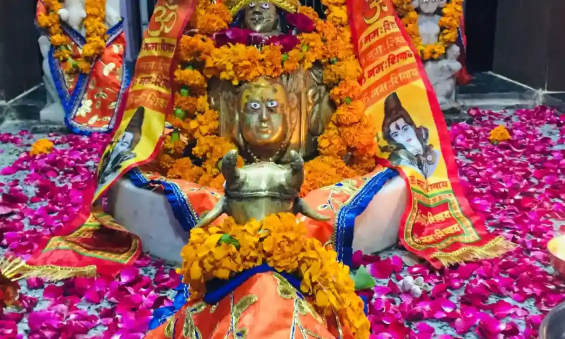 पंचमुखी महादेव मंदिर में रविवार को पौष बड़े एवं हलवे का लगाया जाएगा भोग