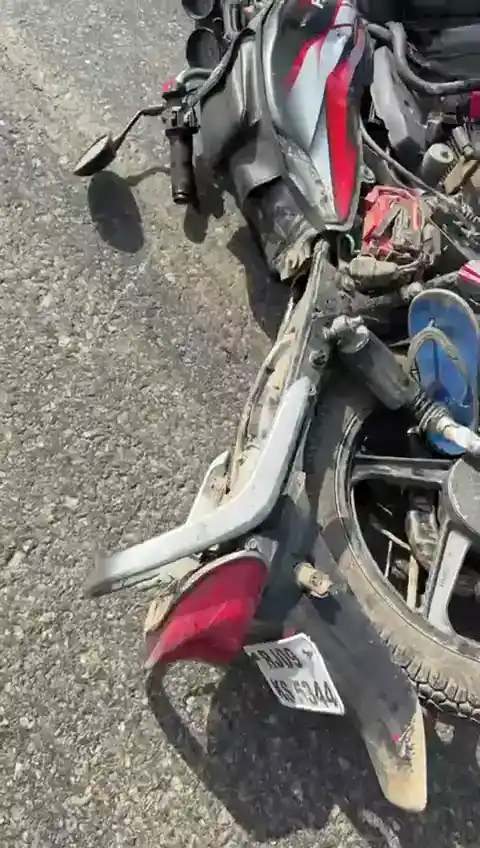 चित्तौड़गढ़ रोड पर भीषण हादसा, बाइक और कार की टक्कर में दो की मौत