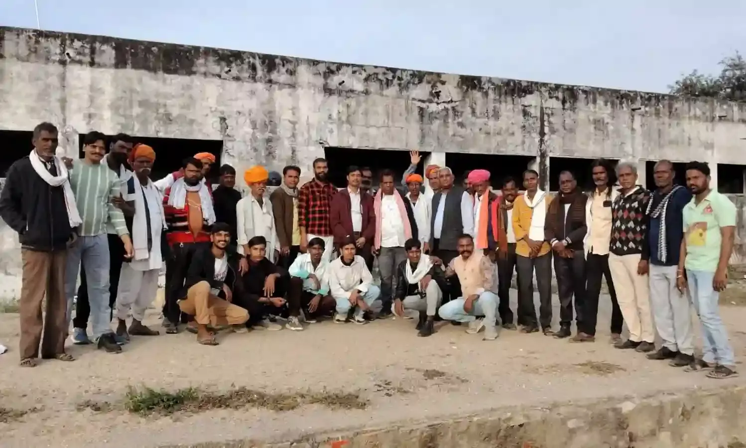 चंवरा के हनुमान जी मंदिर में राव गुर्जर समाज की आठ गांवों की बैठक, समाज सुधार पर लिए अहम निर्णय