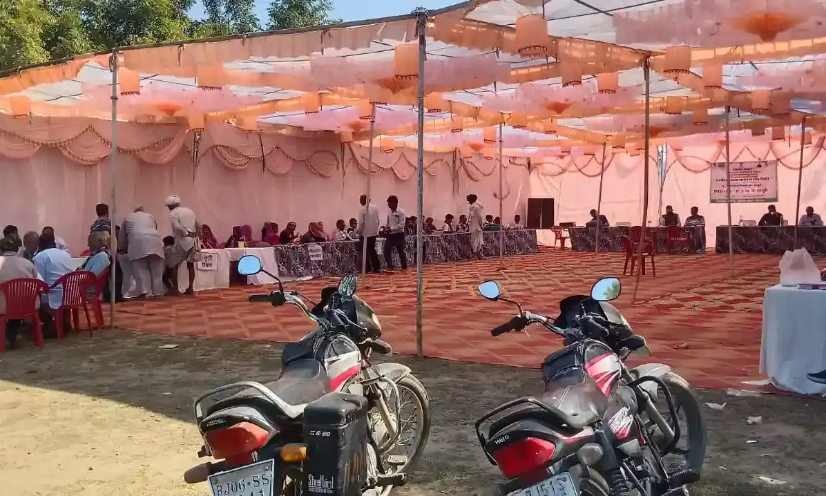 सूचना के अभाव में समस्या समाधान शिविर में नहीं पहुंचे ग्रामीण