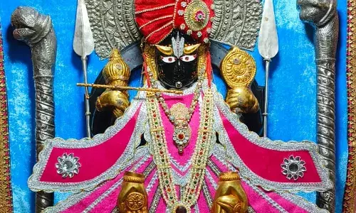 श्री चारभुजानाथ कोटड़ी मंगला श्रृंगार दर्शन 23/12/25✨